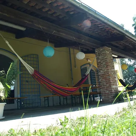 Del Po Hostel